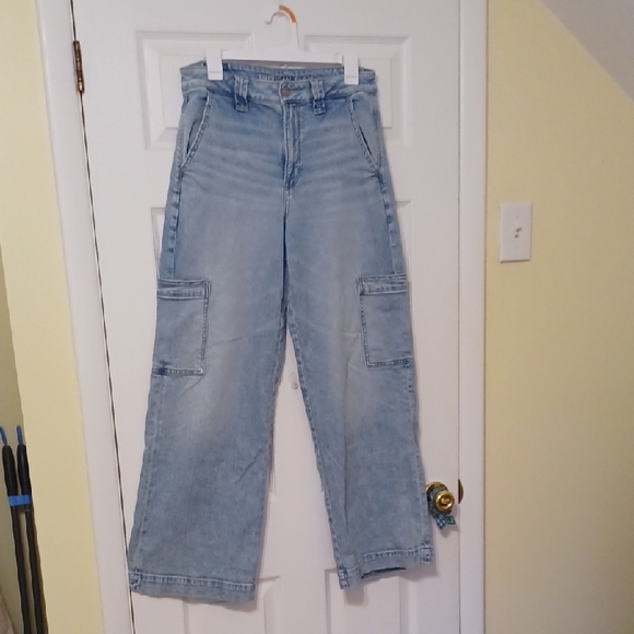 American Eagle Outfitters  Sz 6 (Fits 8 Too),Blue Wide Leg Jeans, 6 Pockets - Picture 1 of 10